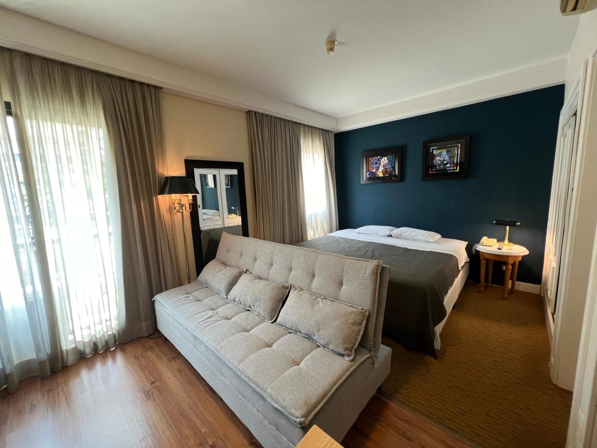 Estamp Moema Ibirapuera Uh110 4* São Paulo